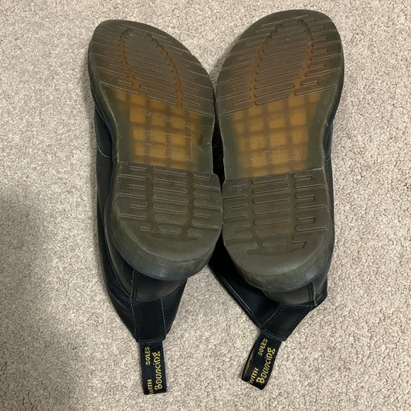 Doc Martens Boots Style 1460 Size 9 - Picture 4 of 6